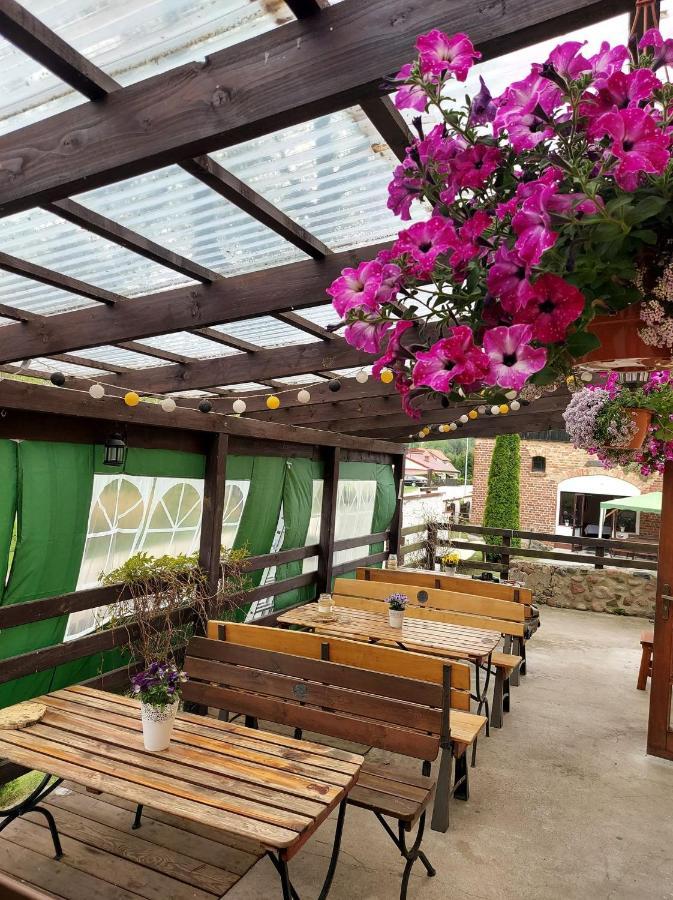 Folwark Tumiany Pokoje & Restauracja Exterior foto